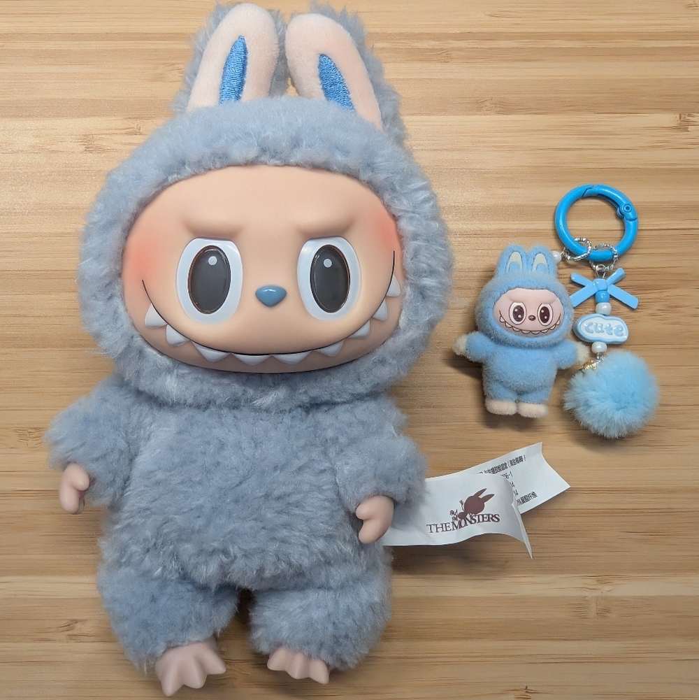 Labubu Keychain With Pom-pom - Picture 2 of 2